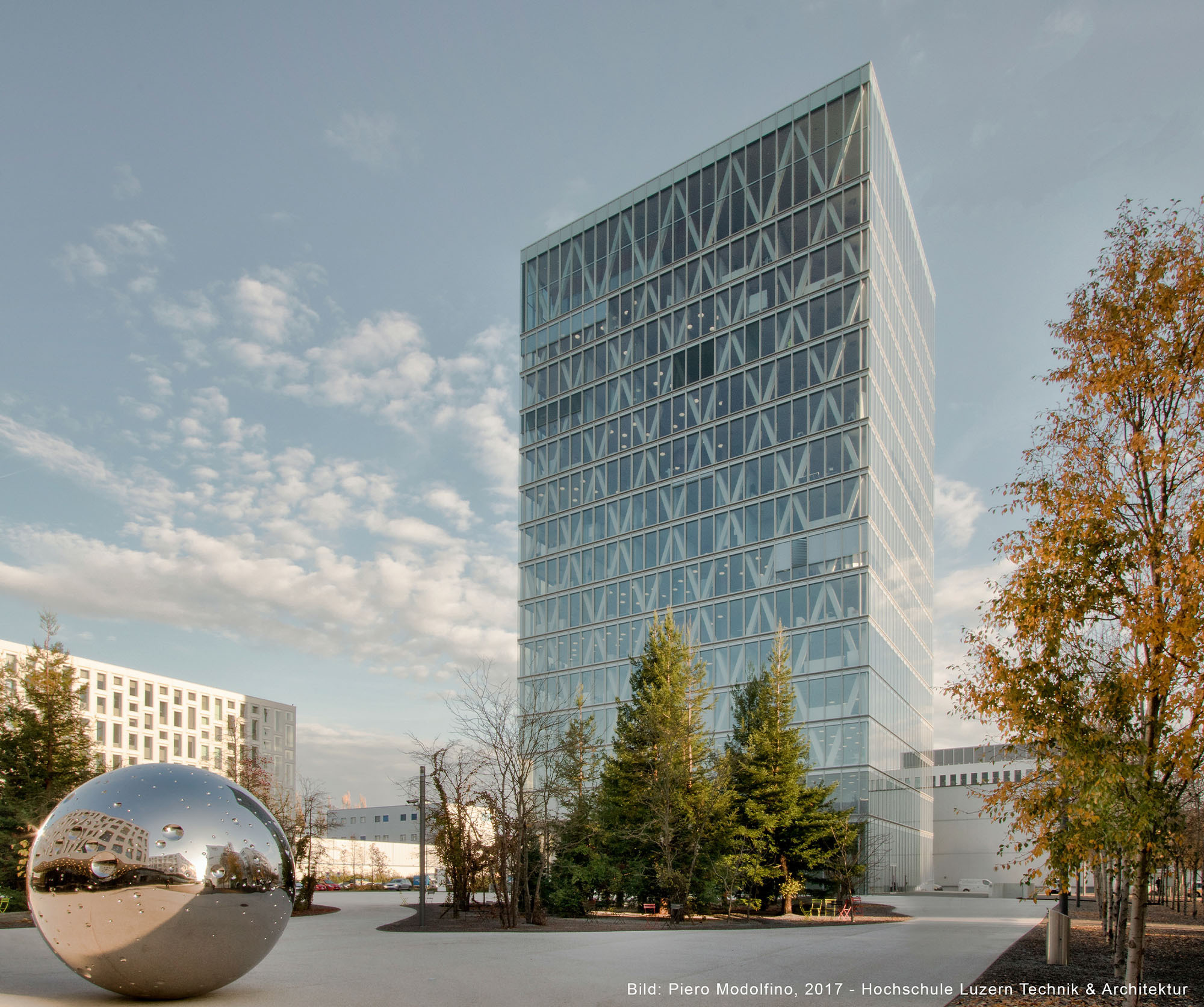 0722 hochhaus roche rotkreuz rogger ambauen ag architektur baumanagement 02